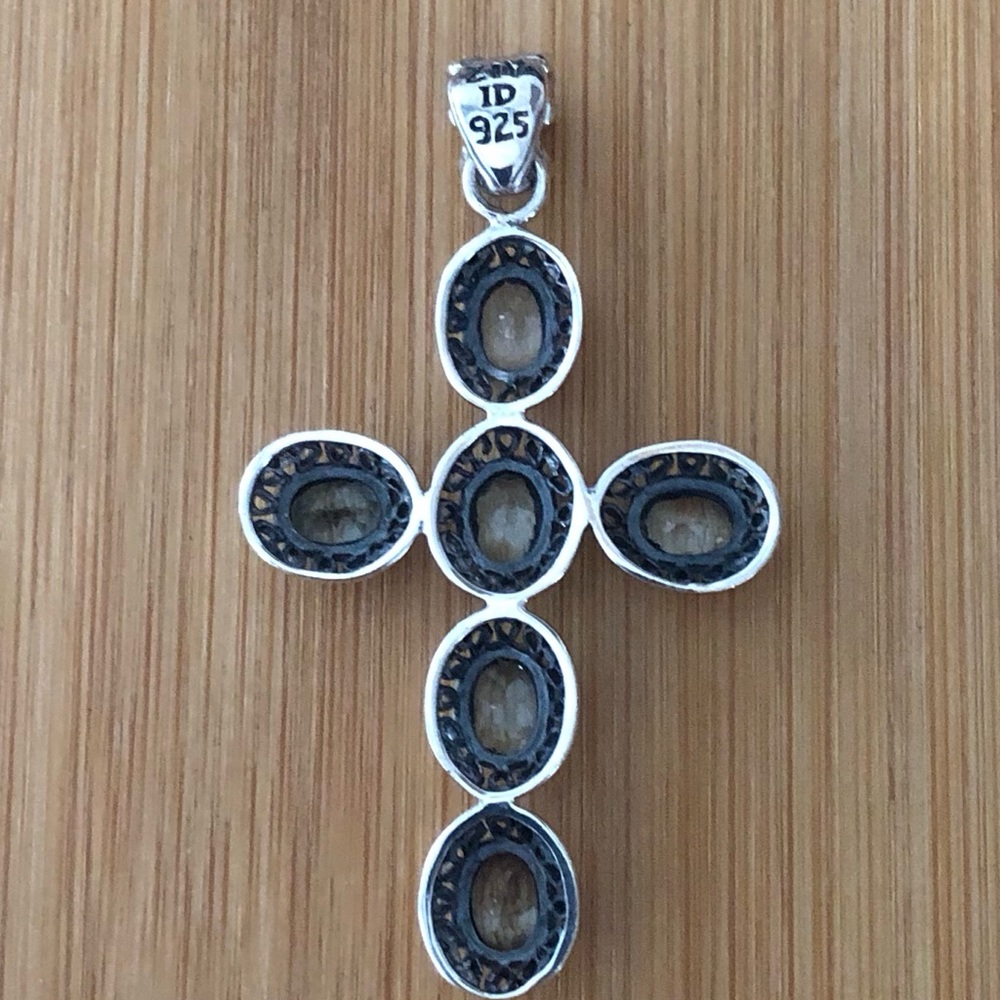 $58  Designer Estate Cross   Sterling Silver   Marked ZIV 925 ID - Picture 4 of 5
